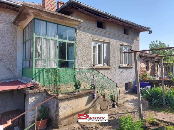 Къща в Велико Търново, Акация - 100 кв.м за 196 €/кв.м - Снимка #1