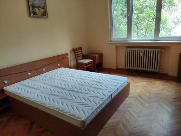 Дава се под наем Тристаен апартамент в София, Яворов - 93 кв.м за 750 € - Снимка #1