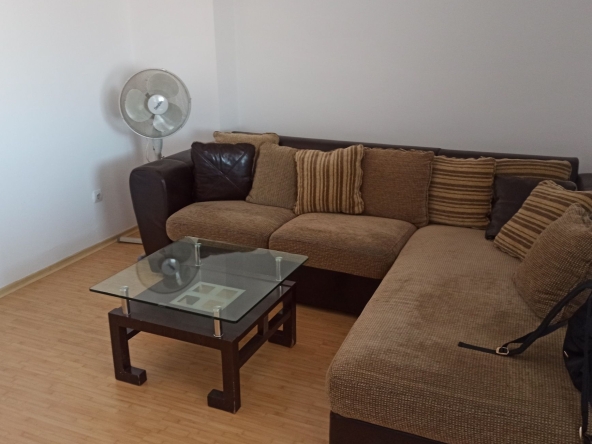 Двустаен апартамент в Казанлък - 65 кв.м за 1295 €/кв.м - Снимка #1