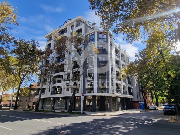 Двустаен апартамент в Пловдив, Съдийски - 76 кв.м за 1428 €/кв.м - Снимка #1