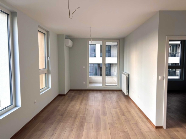 Дава се под наем Двустаен апартамент в София, Оборище - 64 кв.м за 510 € - Снимка #1