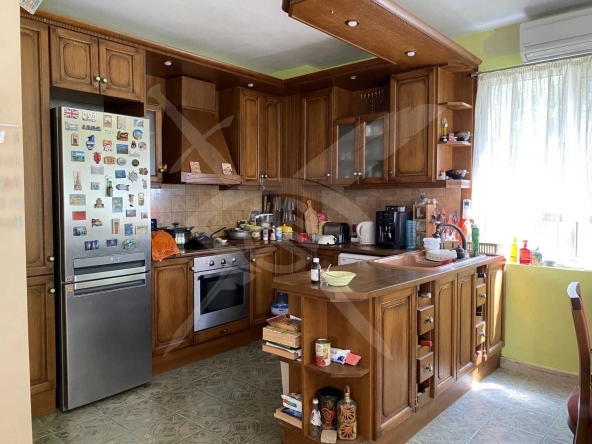 Къща в Варна, Бриз - 420 кв.м за 846 €/кв.м - Снимка #1