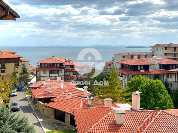 Тристаен апартамент в Свети Влас - 129 кв.м за 1047 €/кв.м - Снимка #1