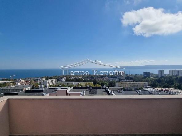 Тристаен апартамент в Варна, Бриз - 139 кв.м за 1763 €/кв.м - Снимка #1