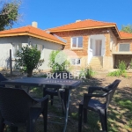 Къща в с. Червенци, Област Варна - 120 кв.м за 584 €/кв.м - Снимка #1