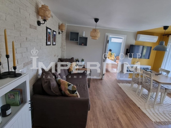 Дава се под наем Двустаен апартамент в Варна, Гръцка махала - 50 кв.м за 765 € - Снимка #1