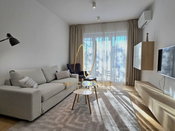 Дава се под наем Двустаен апартамент в София, Център - 61 кв.м за 727.77 € - Снимка #1