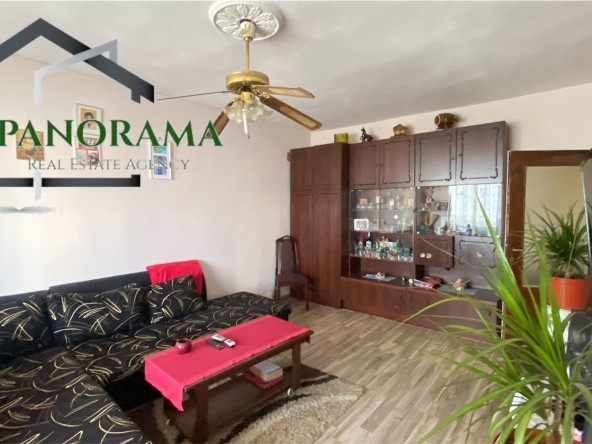 Многостаен апартамент в Шумен, Дивизионна болница - 116 кв.м за 1407 €/кв.м - Снимка #1