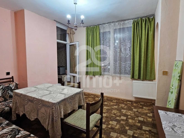 Дава се под наем Двустаен апартамент в Велико Търново, Център - 42 кв.м за 84784.95 € - Снимка #1