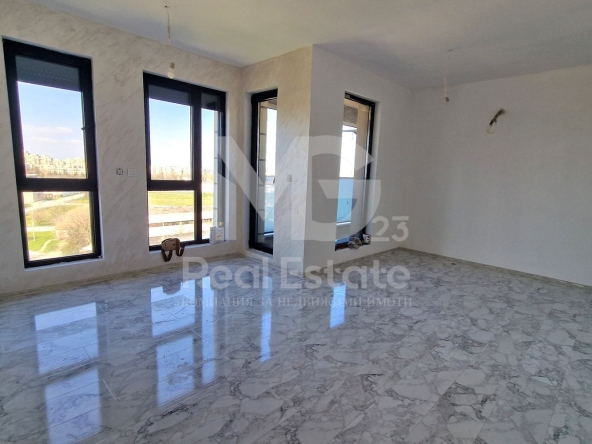 Двустаен апартамент в Пловдив, Каменица 2 - 67 кв.м за 1066 €/кв.м - Снимка #1