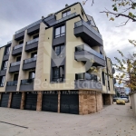 Четиристаен апартамент в Пловдив, Христо Смирненски - 241 кв.м за 603 €/кв.м - Снимка #1