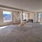 Четиристаен апартамент в Пловдив, Център - 238 кв.м за 1275 €/кв.м - Снимка #1