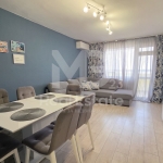 Дава се под наем Тристаен апартамент в Пловдив, Гагарин - 100 кв.м за 548.25 € - Снимка #1