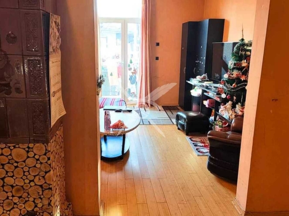 Етаж от къща в София, Център - 171 кв.м за 1913 €/кв.м - Снимка #1