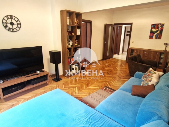 Четиристаен апартамент в Варна, Гръцка махала - 104 кв.м за 3414 €/кв.м - Снимка #1