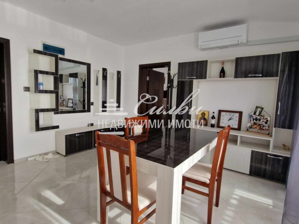 Тристаен апартамент в Шумен, Дивдядово - 75 кв.м за 1496 €/кв.м - Снимка #1