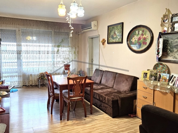 Тристаен апартамент в Пловдив, Кършияка - 92 кв.м за 1403 €/кв.м - Снимка #1