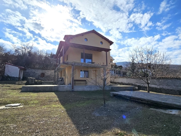 Къща в с. Извор, Област Пловдив - 110 кв.м за 1269 €/кв.м - Снимка #1