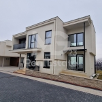 Къща в с. Марково, Област Пловдив - 326 кв.м за 1227 €/кв.м - Снимка #1