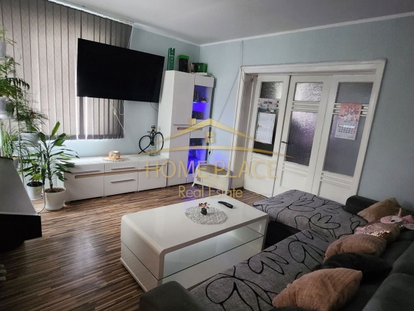 Дава се под наем Къща в Варна, Христо Ботев - 120 кв.м за 765 € - Снимка #1