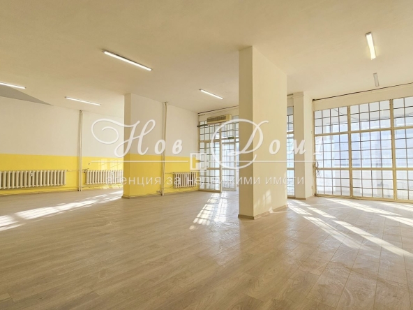 Многостаен апартамент в София, Красно село - 250 кв.м за 1500 €/кв.м - Снимка #1