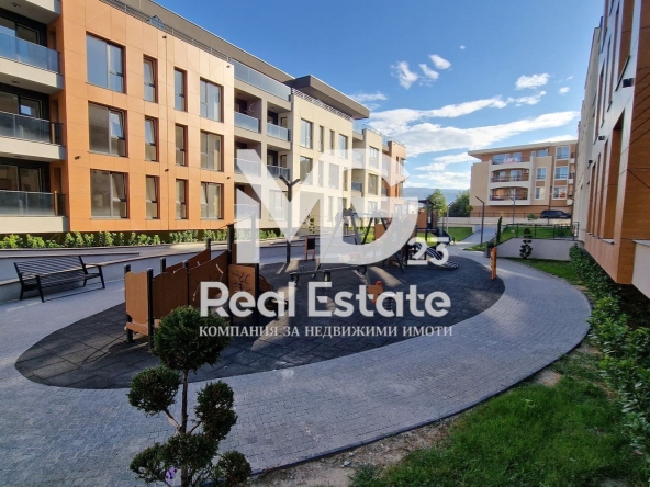 Двустаен апартамент в Пловдив, Остромила - 80 кв.м за 1275 €/кв.м - Снимка #1