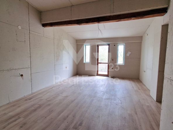 Етаж от къща в Пловдив, Център - 70 кв.м за 2700 €/кв.м - Снимка #1