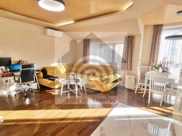 Тристаен апартамент в София, Драгалевци - 115 кв.м за 3114 €/кв.м - Снимка #1