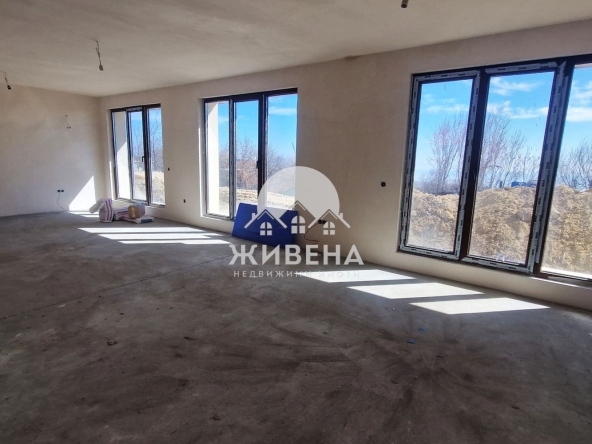 Къща в Варна, м-т Акчелар - 240 кв.м за 1459 €/кв.м - Снимка #1