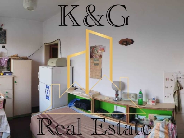 Двустаен апартамент в Разград, Център - 72 кв.м за 1134 €/кв.м - Снимка #1