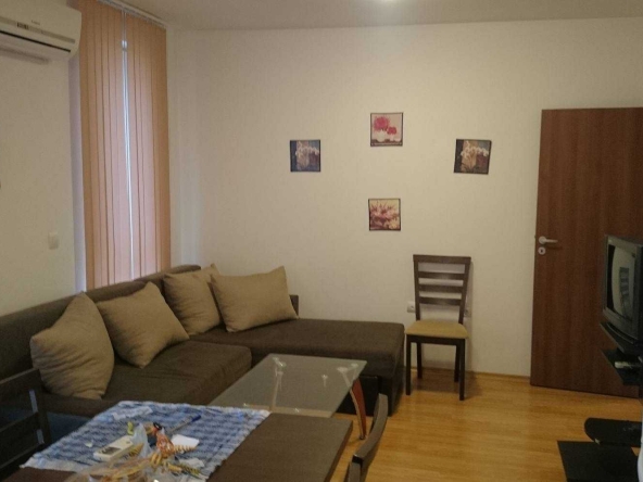 Дава се под наем Тристаен апартамент в Пловдив, Каменица 1 - 86 кв.м за 193.8 € - Снимка #1
