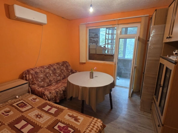 Тристаен апартамент в Плевен, Индустриална зона - 86 кв.м за 581 €/кв.м - Снимка #1