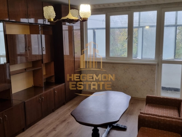 Четиристаен апартамент в Варна, Цветен квартал - 80 кв.м за 1223 €/кв.м - Снимка #1