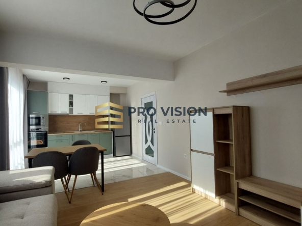 Дава се под наем Двустаен апартамент в Варна, ХЕИ - 75 кв.м за 598.23 € - Снимка #1