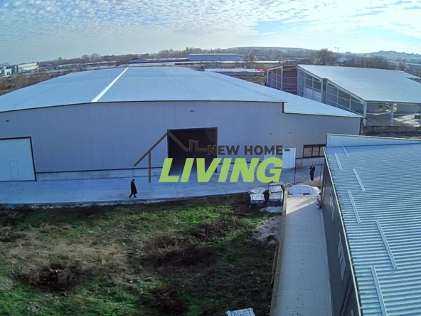 Промишлена сграда в Асеновград - 4000 кв.м за 383 €/кв.м - Снимка #1