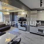 Дава се под наем Тристаен апартамент в Варна, Бриз - 92 кв.м за 1275 € - Снимка #1