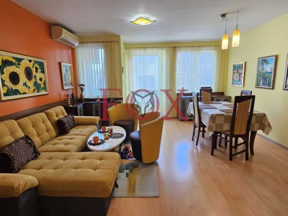 Дава се под наем Двустаен апартамент в Варна, Лятно кино Тракия - 70 кв.м за 459 € - Снимка #1