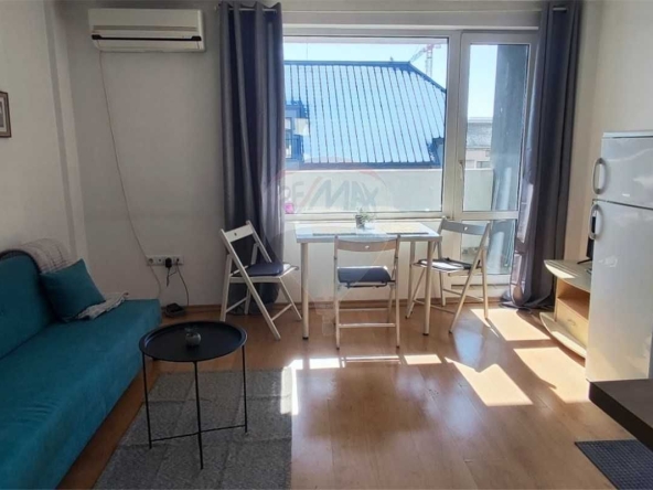 Дава се под наем Двустаен апартамент в Варна, Колхозен пазар - 60 кв.м за 357 € - Снимка #1