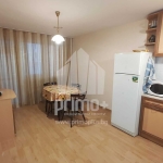 Тристаен апартамент в Велико Търново, Център - 75 кв.м за 5 €/кв.м - Снимка #1