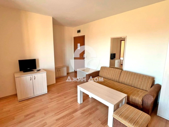 Двустаен апартамент в Созопол - 73 кв.м за 822 €/кв.м - Снимка #1