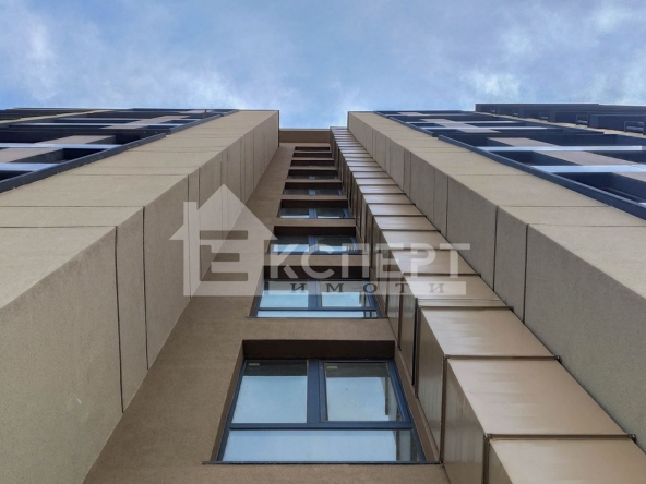 Двустаен апартамент в Пловдив, Христо Смирненски - 77 кв.м за 1296 €/кв.м - Снимка #1