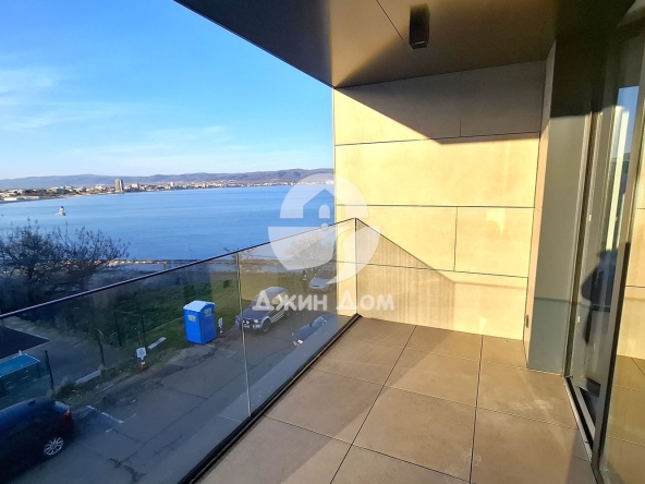 Тристаен апартамент в Несебър - 108 кв.м за 2639 €/кв.м - Снимка #1