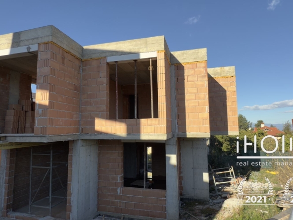 Къща в София, в.з. Малинова долина - Герена - 248 кв.м за 2178 €/кв.м - Снимка #1