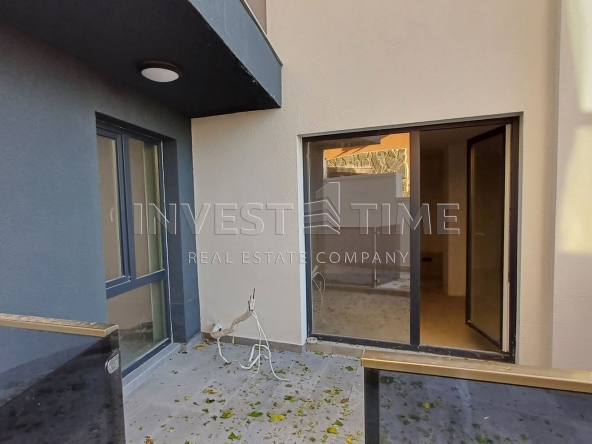 Двустаен апартамент в Варна, Бриз - 59 кв.м за 1746 €/кв.м - Снимка #1