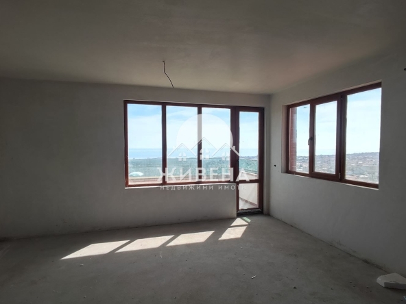 Тристаен апартамент в Варна, Виница - 97 кв.м за 1650 €/кв.м - Снимка #1