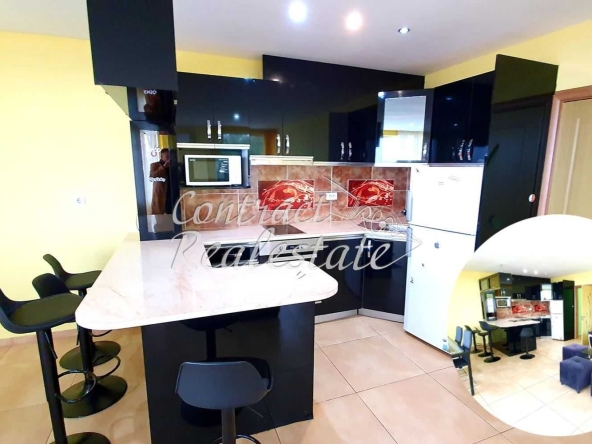 Дава се под наем Четиристаен апартамент в Варна, Бриз - 140 кв.м за 612 € - Снимка #1