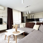 Тристаен апартамент в Бургас, Сарафово - 110 кв.м за 2200 €/кв.м - Снимка #1