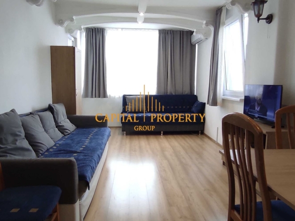 Дава се под наем Двустаен апартамент в Варна, Център - 53 кв.м за 383 € - Снимка #1