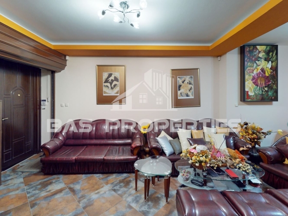 Офис в София, Витоша - 112 кв.м за 2411 €/кв.м - Снимка #1
