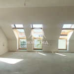 Тристаен апартамент в Варна, Базар Левски - 97 кв.м за 2393 €/кв.м - Снимка #1